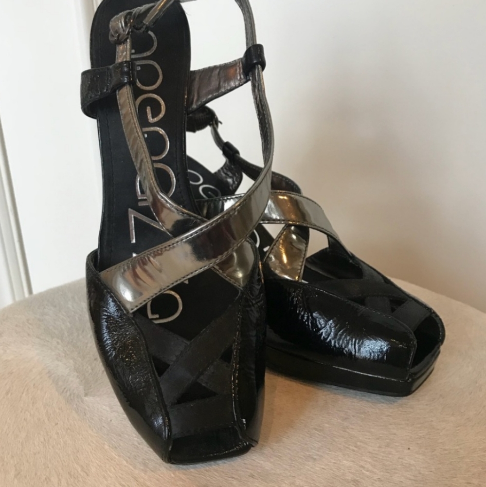 Apepazza "Carol" Black Heel 8.5 Lightly Used